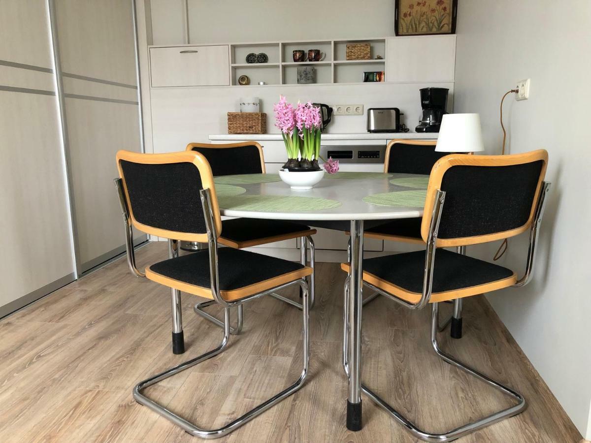 Family Or Group Apartment In Green Center Riga Dış mekan fotoğraf